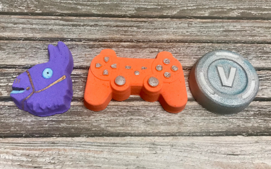 Southern Fleek Bath LLC – wholesale Bath bomb/fizz – Video Game Bath Bomb Gift Set1