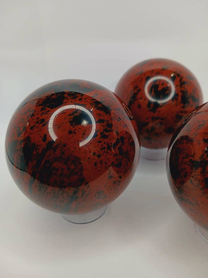Sphère en Obsidienne Acajou (3") pour la vente par The Mystical Moons