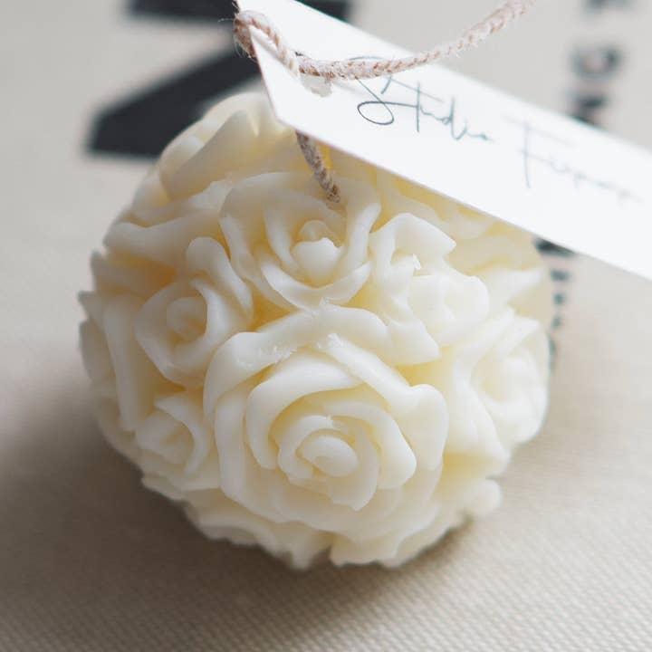 BABY PINK Candle - soy wax for wholesale by Studio Firaora