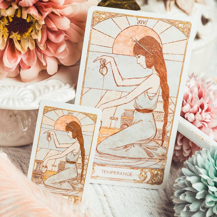 Vermilion Collection - Wholesale Tarot Cards - Moravia Tarot17