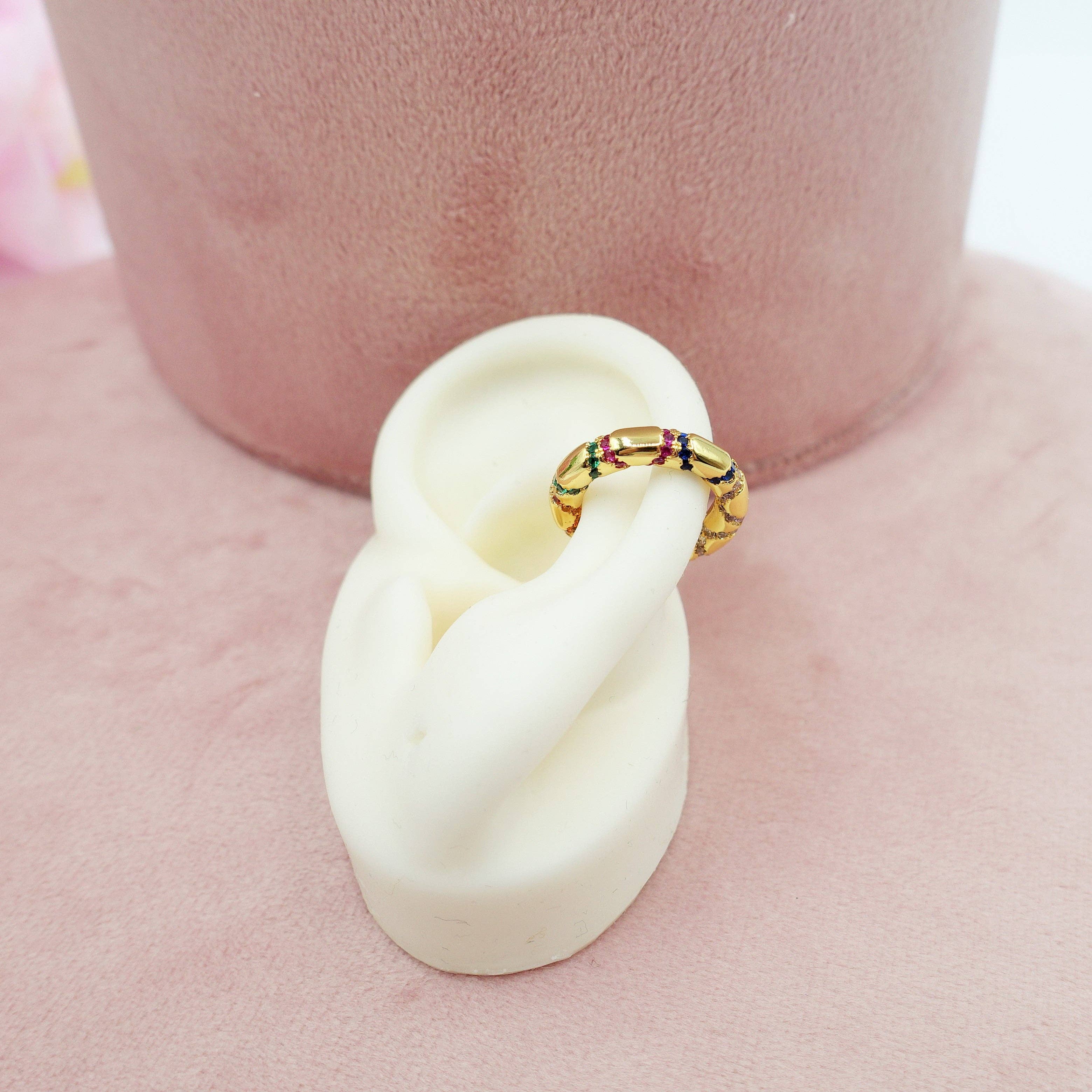 Daemon srls – Großhandel Ear Cuff/Ohrklemme – SORAYA – Einzelner Earcuff ohne Loch mit Zirkonia in Regenbogenfarben9