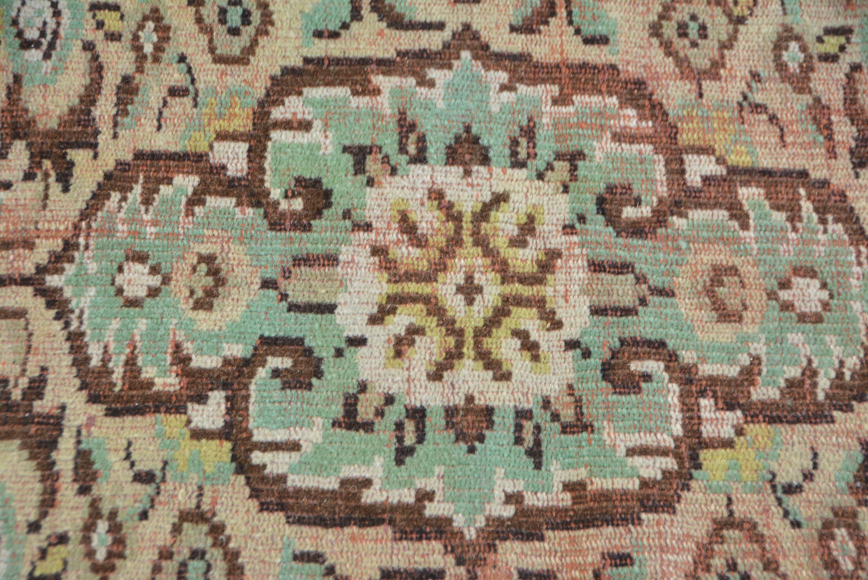 The Loom Wholesale - Wholesale Stair Runner - Handmade Green Wool Rug with Classic Traditional Design4