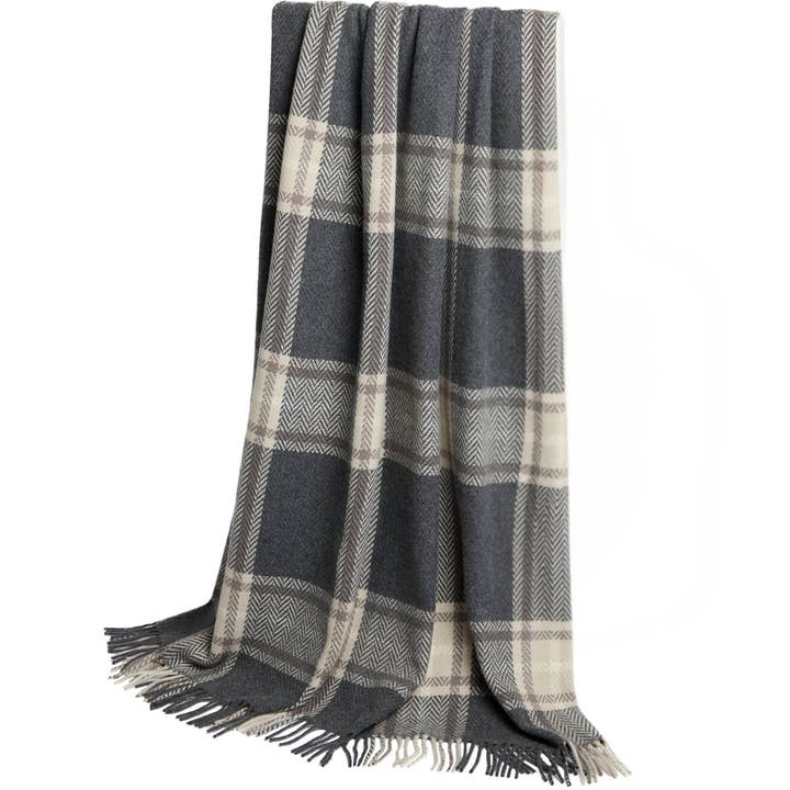 Foxford Dun Chaoin Kasjmier en Lamswol Deken voor wholesale door FOXFORD