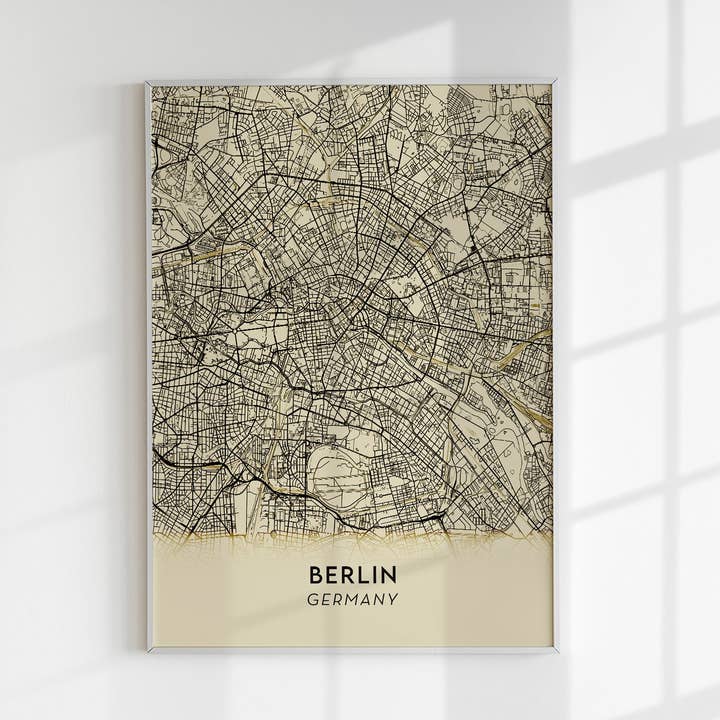 Patroa Studio - Wholesale Poster - Berlin Minimalist Lines Bege Map Poster