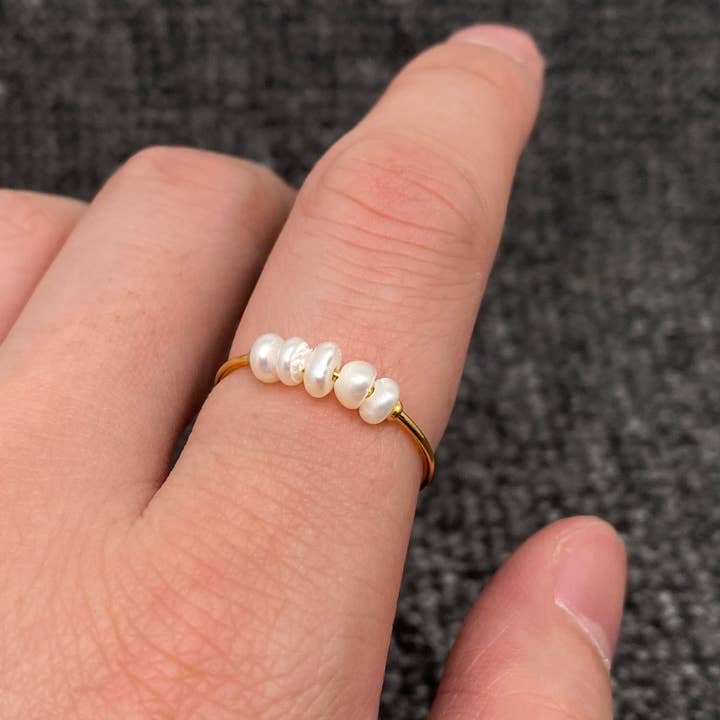Mio Queena - Wholesale Cocktail/Statement Ring - Pearl Beaded 18K Gold Plated Stainless Steel Fine Ring - FGS