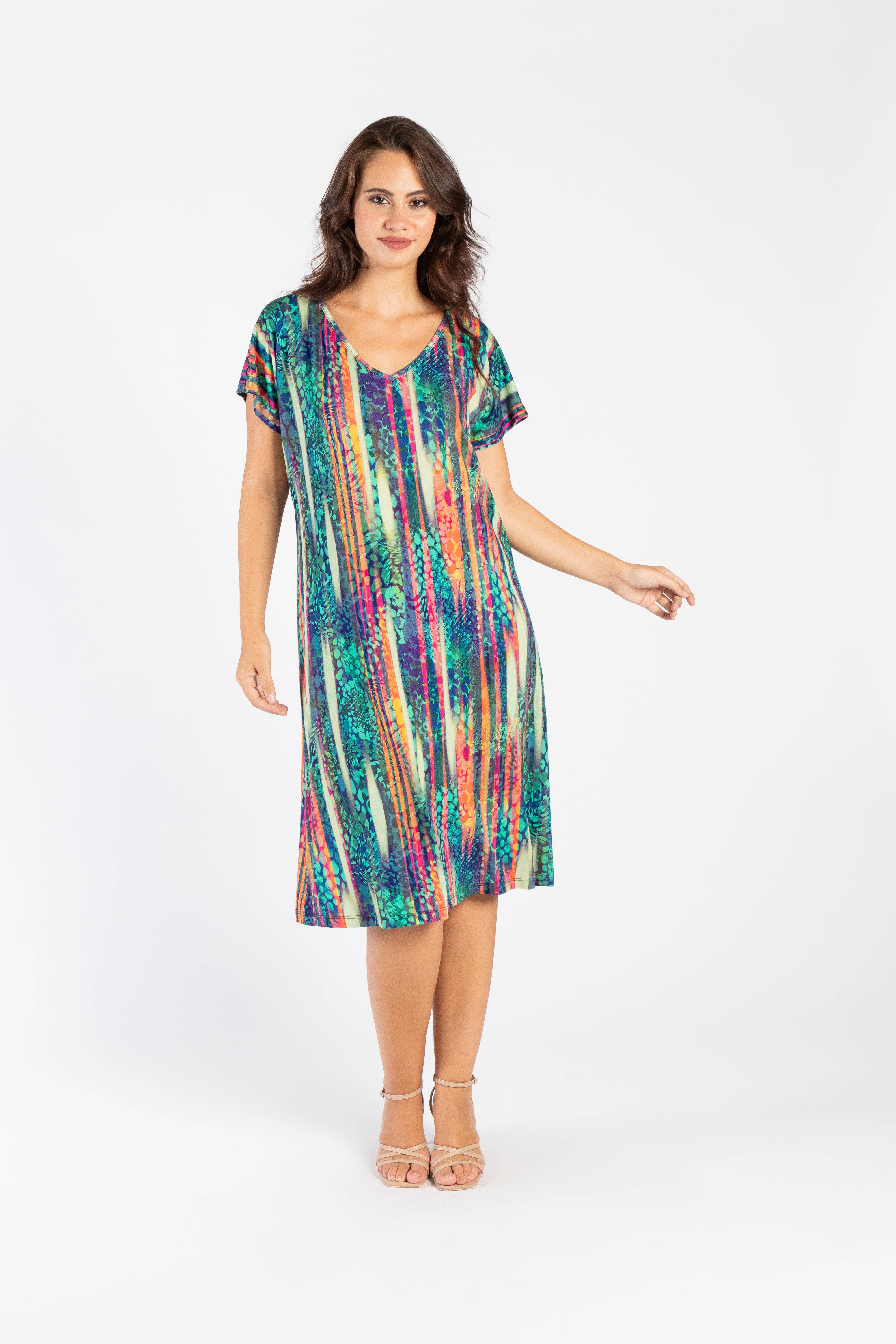 Clara G. - Vente Robe – femme - Robe en viscose extensible à col rond0