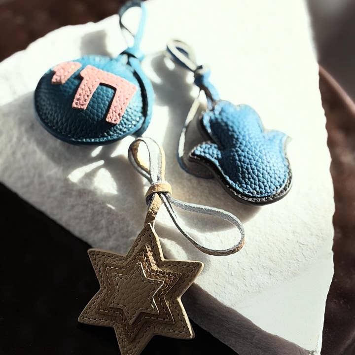 JEWISHJOY.co - Wholesale Purse/Bag Accessory - Women's - Leather Bag Charms - Jewish Star / Hamsa / Chai0