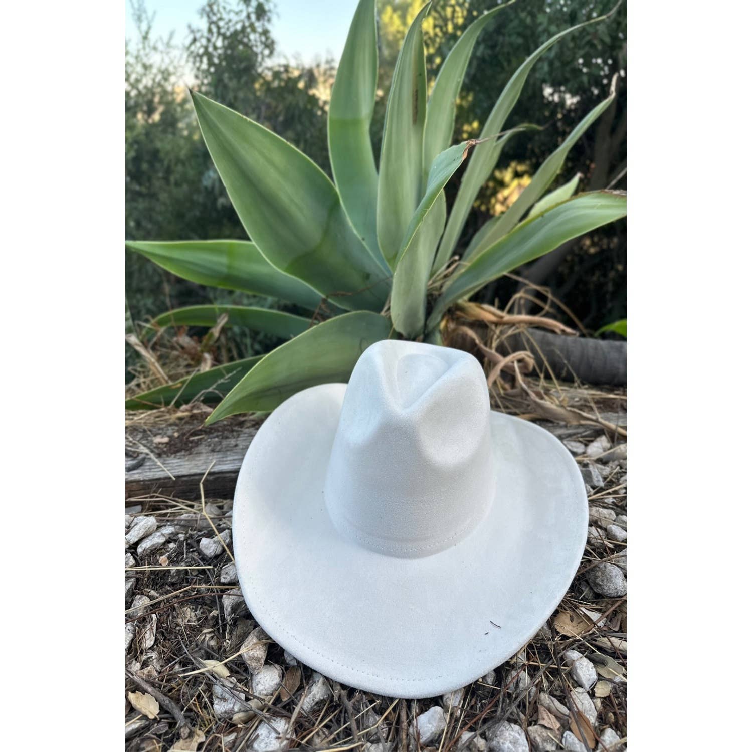 Queens INC – wholesale Cowboy Hat – Women’s – Best seller !!  Fashion Vegan suede  cowboy hat 9