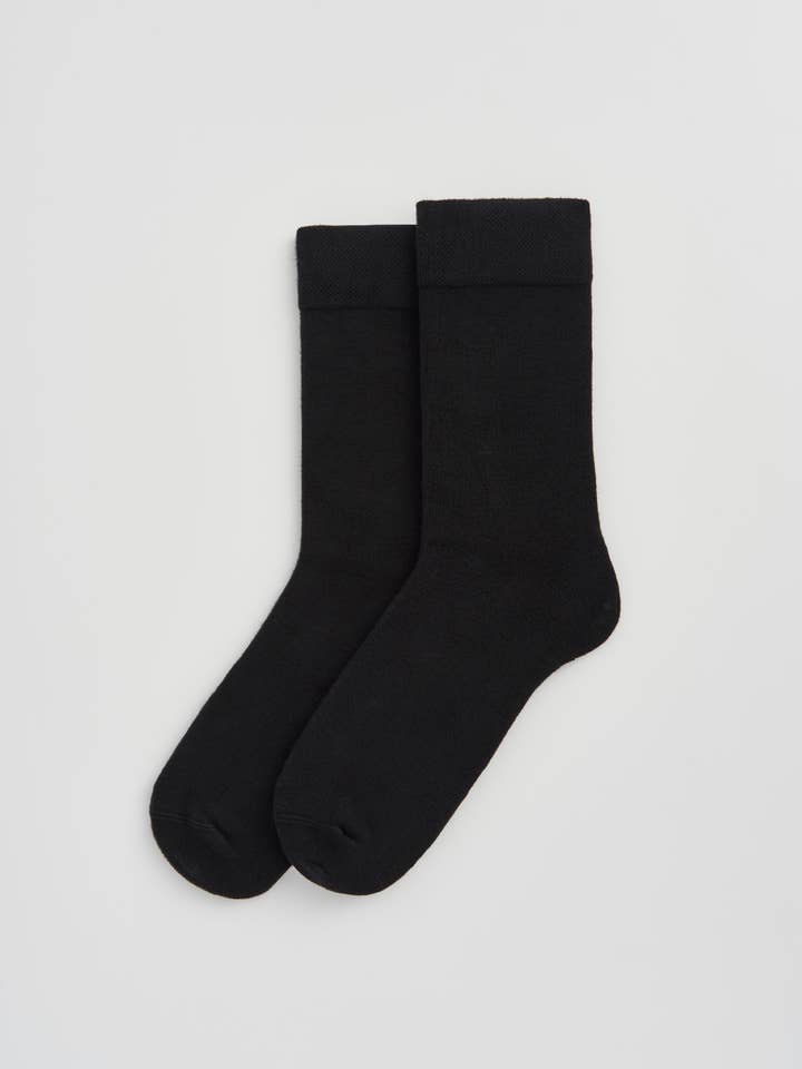 True Black Bamboo Socks for wholesale by Pairs Socks