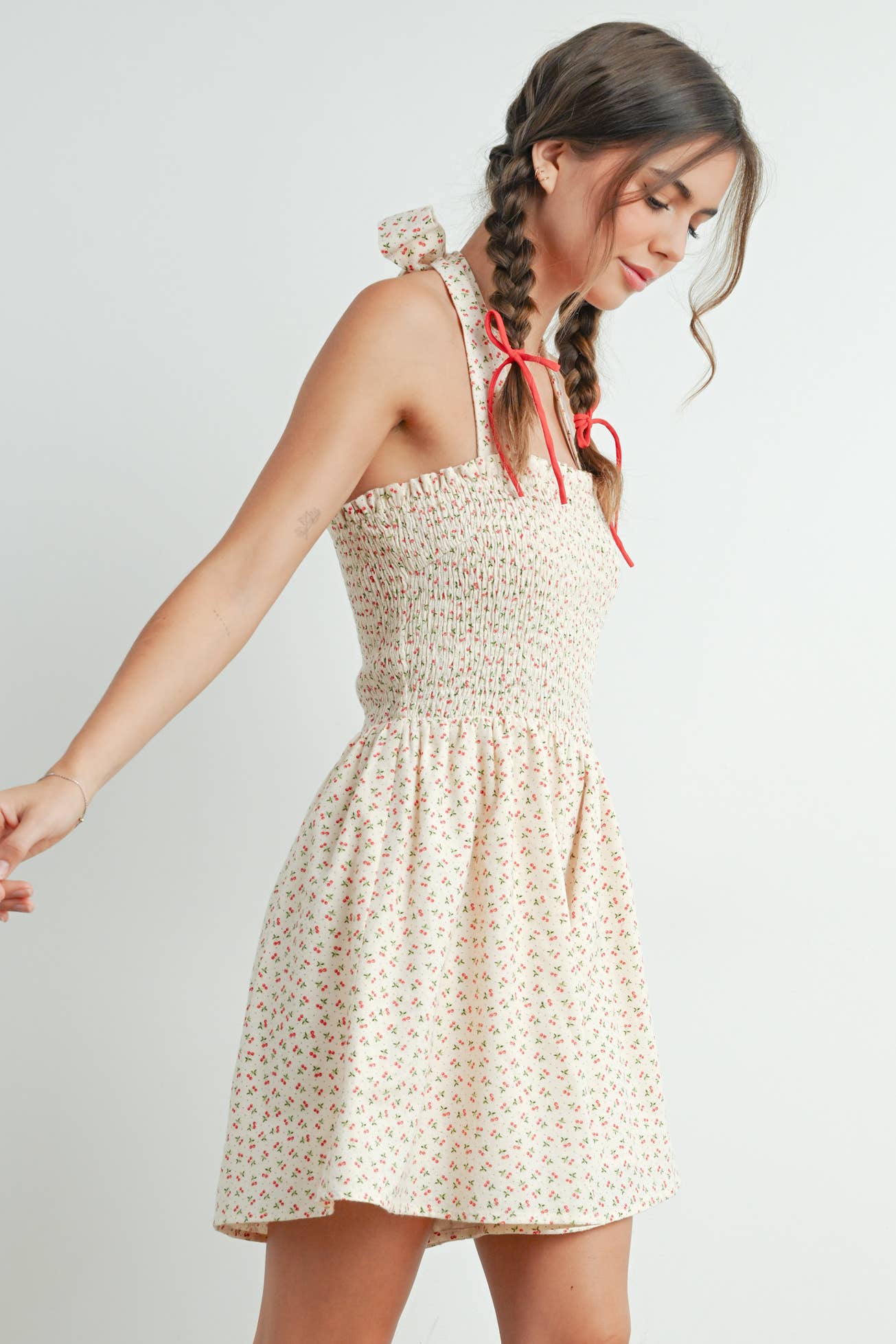 BUTTERMELON - Wholesale Dress - Women's - Classic Ditsy Mini Dress - BMR767216