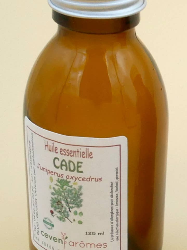 Cade durch Verkohlung Ätherisches Öl HEBBD 125ml für den Großhandel von Céven'Arômes