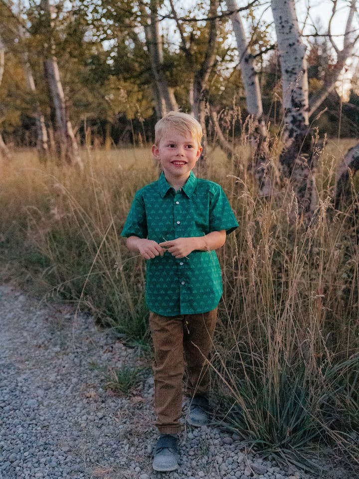 Made of Mountains - Wholesale Button Down Shirt - Kids - Logo Kids Button Down Shirt With Pearl Snaps 0