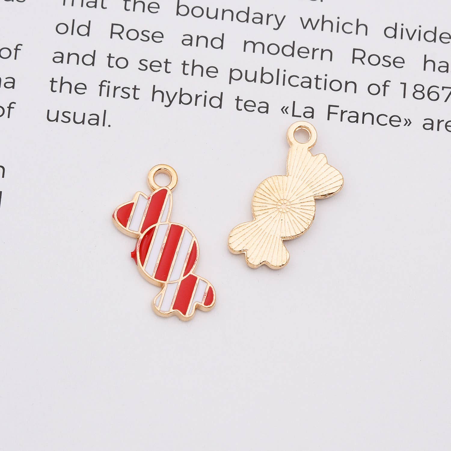 findings4uGem – wholesale Hänge-/berlockhalsband – Guldpläterad Emalj Halloween Fint Berlockhänge, CP215041