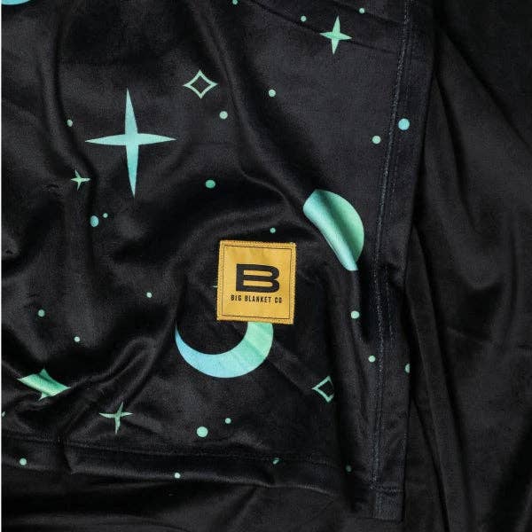 Big Blanket Co - Wholesale Throw Blanket - Original Stretch™ Blanket51