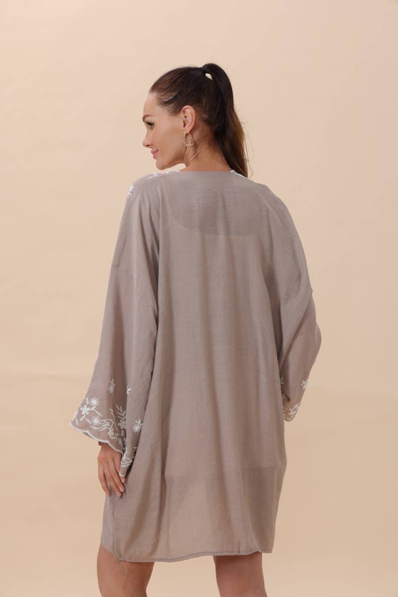 Leto Accessories - Wholesale Kimono - Women's - Floral Embroidered Open Front Kimono Cardigan – Lightweight7