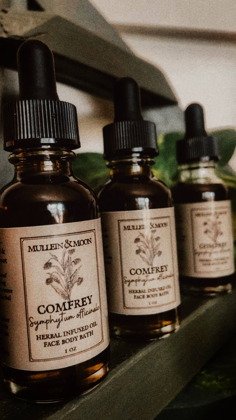 Mullein & Moon - Wholesale Bath/Body Oil - Comfrey Herbal Oil