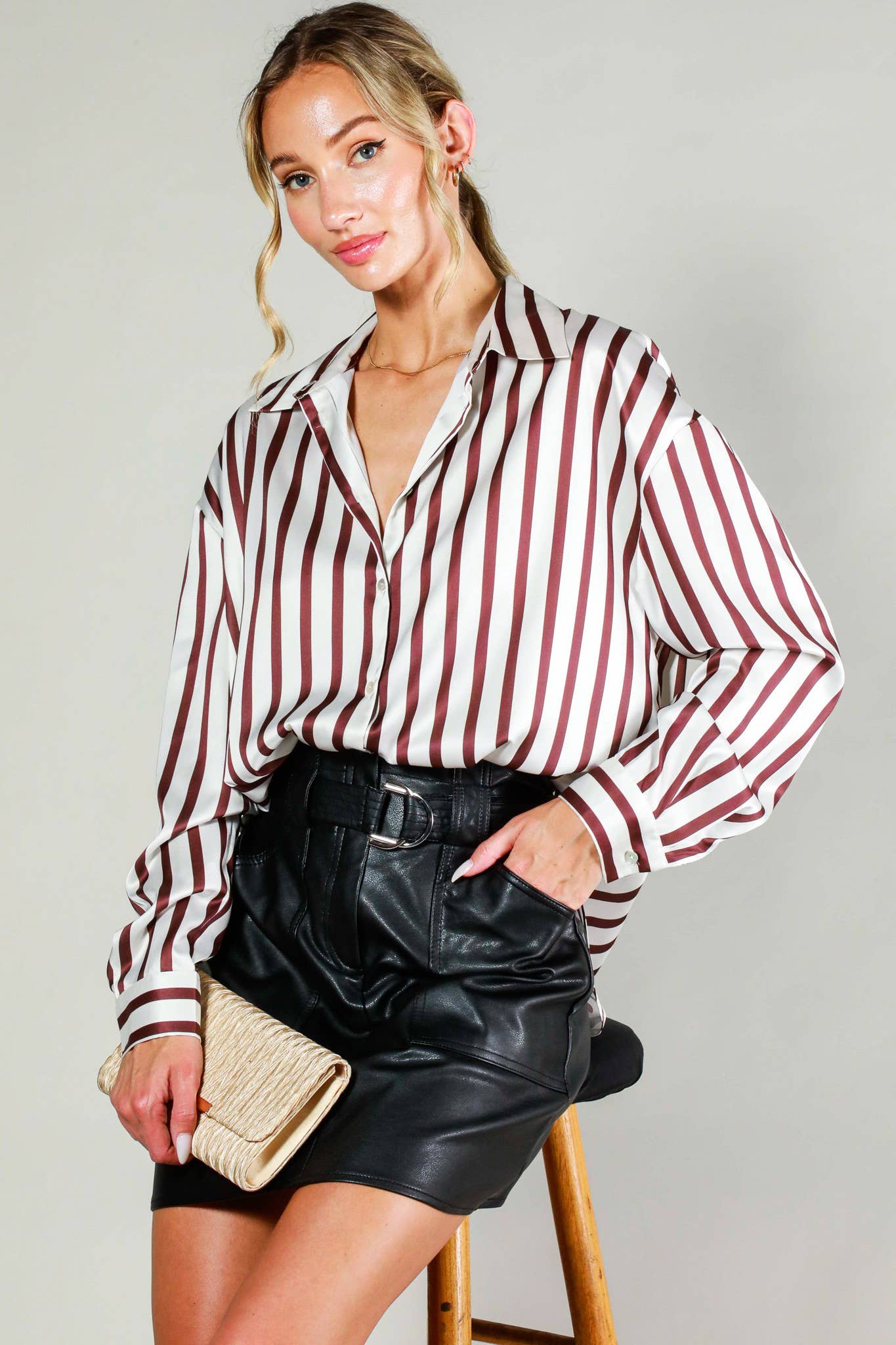Vine & Love - Wholesale Button Down Shirt - Women's - Collard Vertical Stripe Printed Satin Blouse Top VT8131527