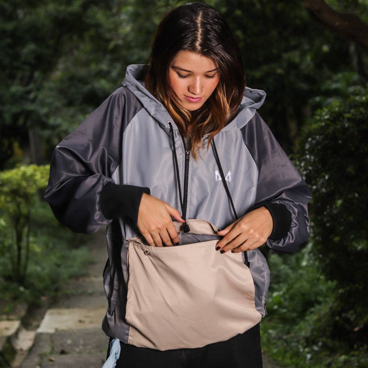 AkraCreations - Wholesale Windbreaker - Unisex - Dog Training Windbreaker – Functional, Lightweight & Built for Training11