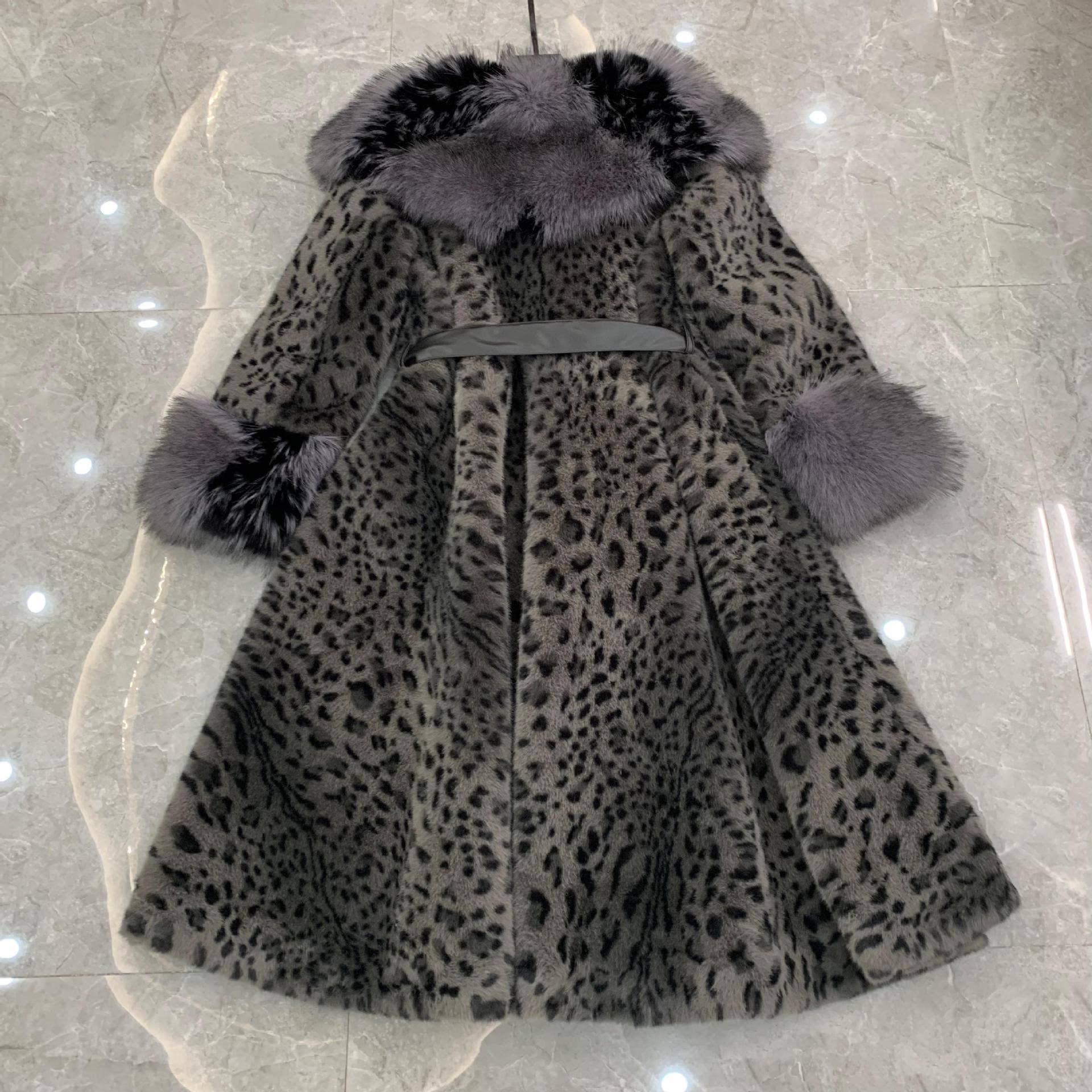 Flerfärgad SY329 Ny vinter lång fuskpäls för wholesale på Faire6