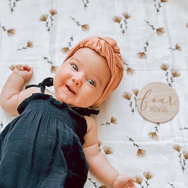 PHOEBE | Knyttede Headwrap for engroshandel hos 6Heart Collective, LLC