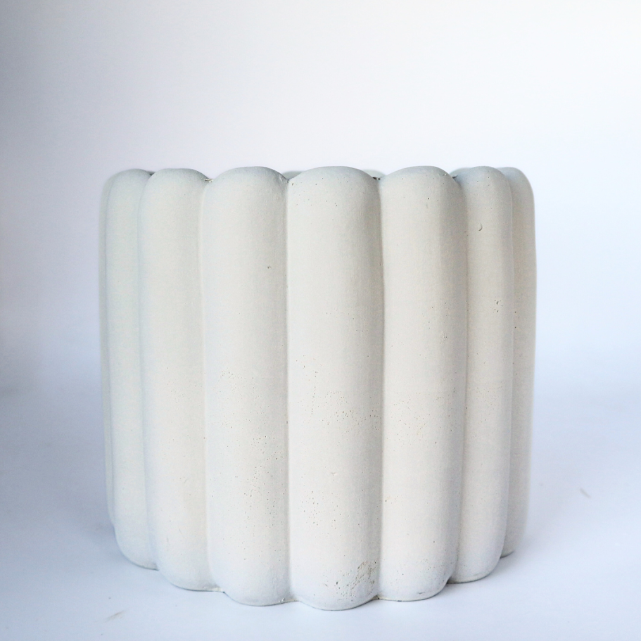 The Plant Supply - Wholesale Plant Pot - Scallop Planter - 4.5" | Concrete Plant Pot6