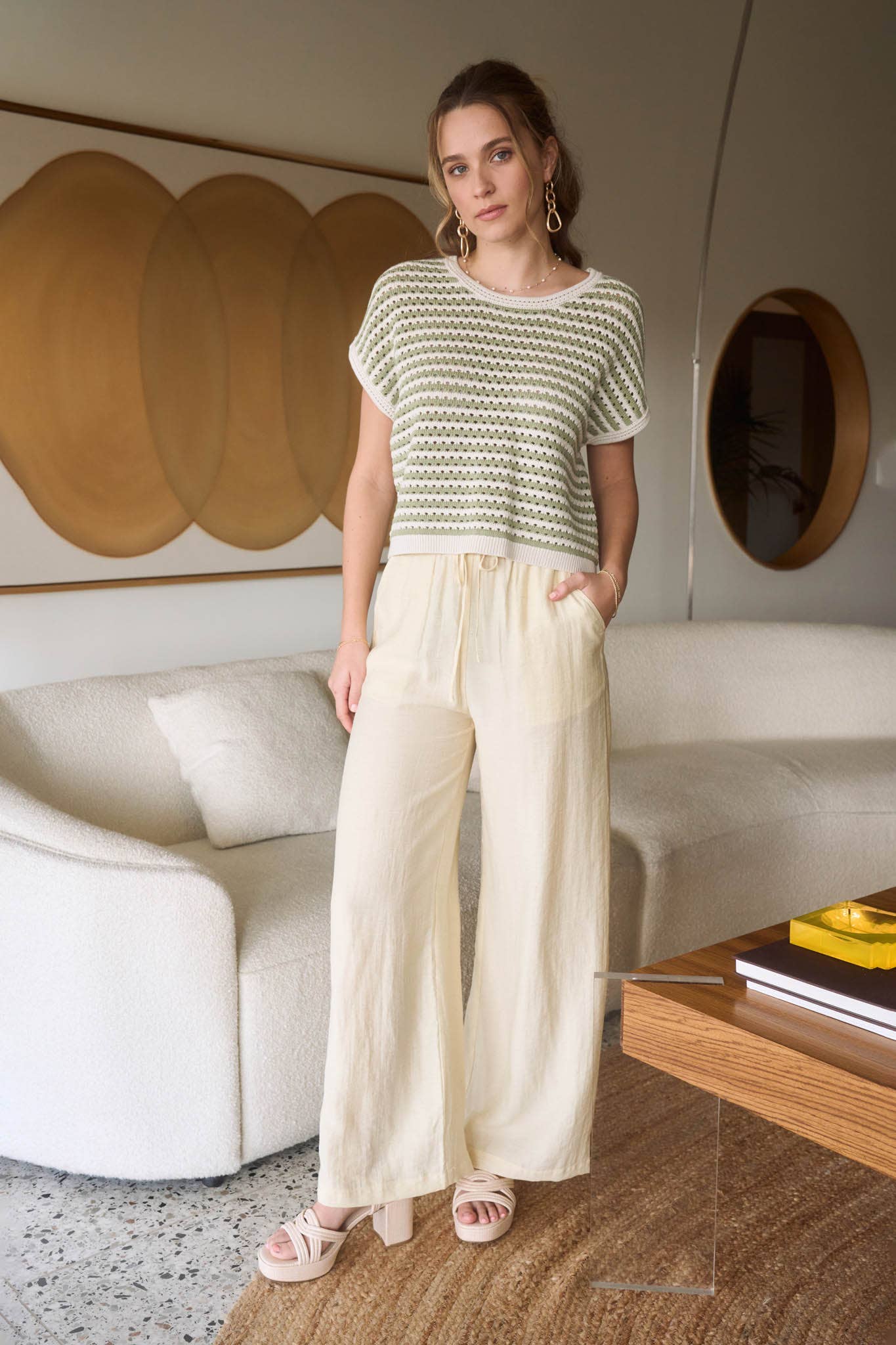 Blu Pepper – wholesale Knitted jumper – Women′s – STRIPE CROCHET KNIT BATWING SHORT SLEEVE SWEATER T4