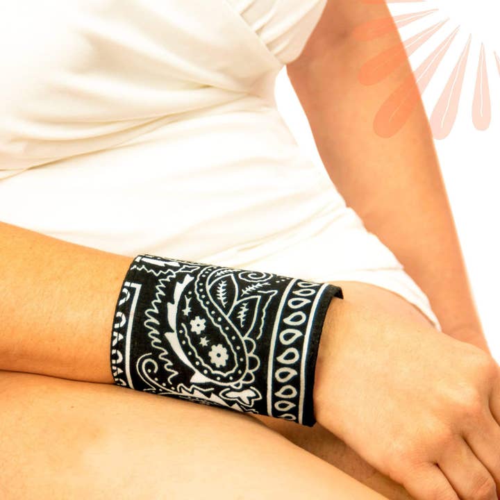 Zwart Portemonnee voor pols | Bandana manchetarmband/portemonnee voor groothandel op Faire7