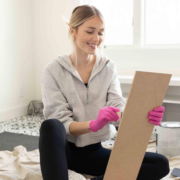 THE LASH BOX - Wholesale Cleaning Gloves - Pink Nitrile Disposable Gloves - Powder-Free - Aurelia Blush