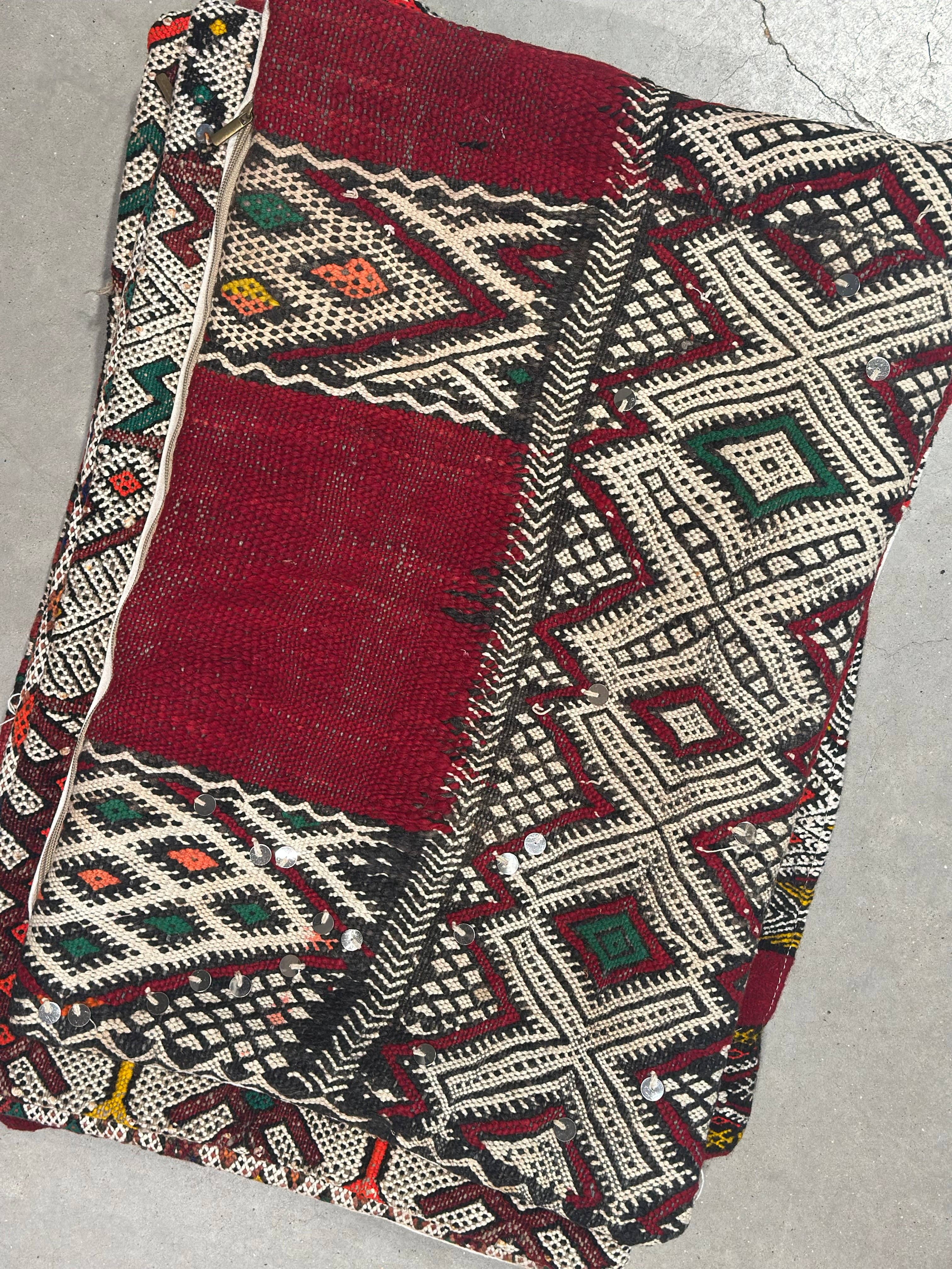 SOUK in the CITY - Wholesale Throw/Decorative Pillow - VINTAGE Upcycled Berber Cushions19