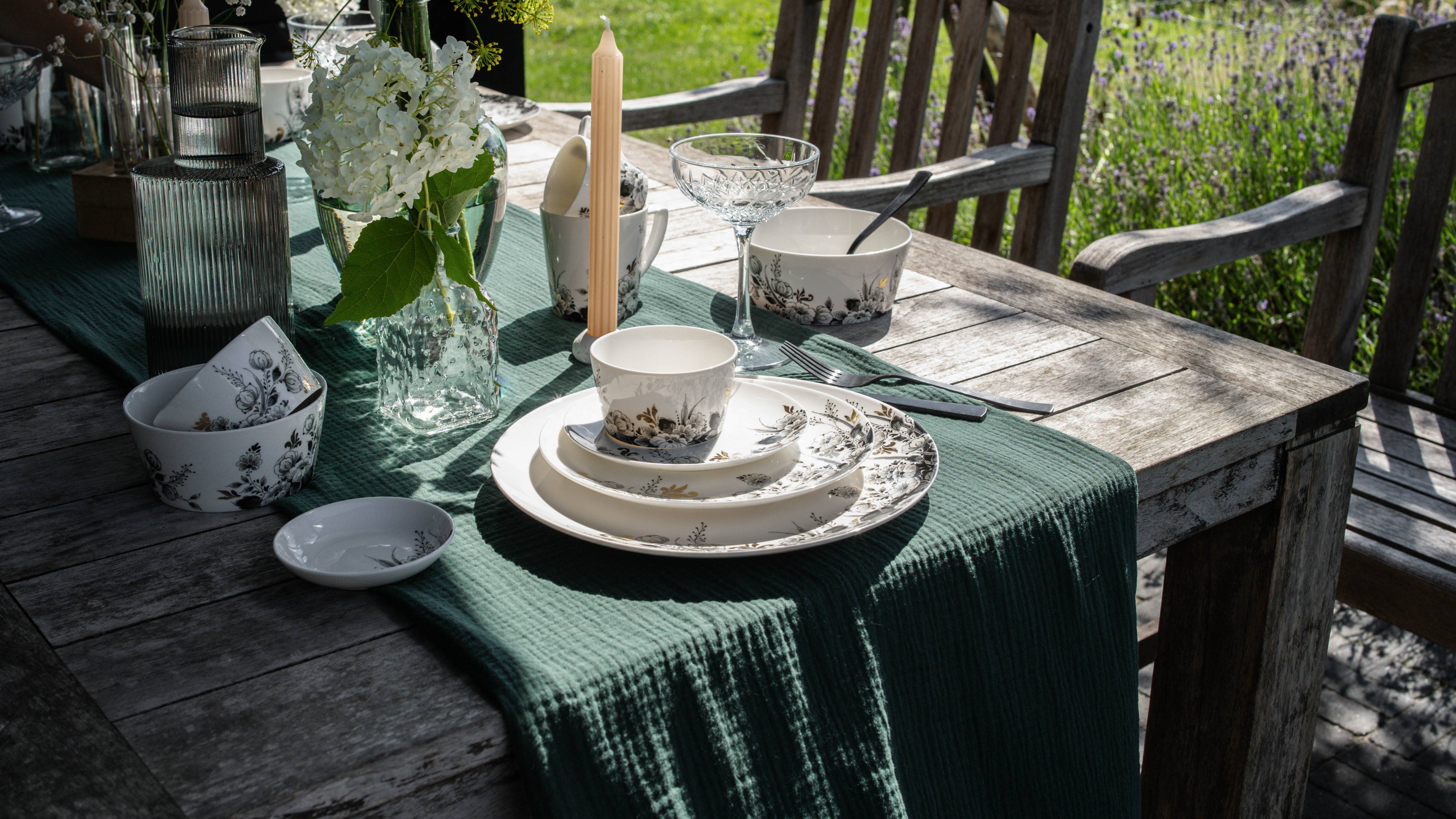 Heinen Delfts Blauw - Wholesale Dinner Plate - Dinner Plate Evening Flower3