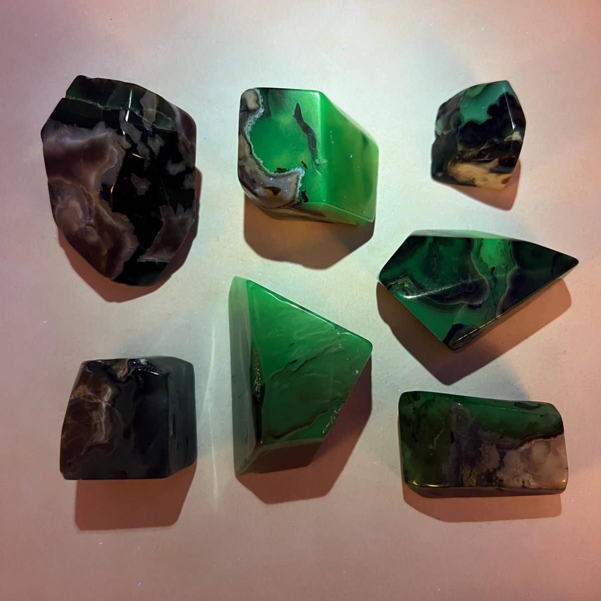 Crystal River Gems LLC - Vendita all'ingrosso Pietra/cristallo spirituale - Forma Libera di Agata Vulcanica3