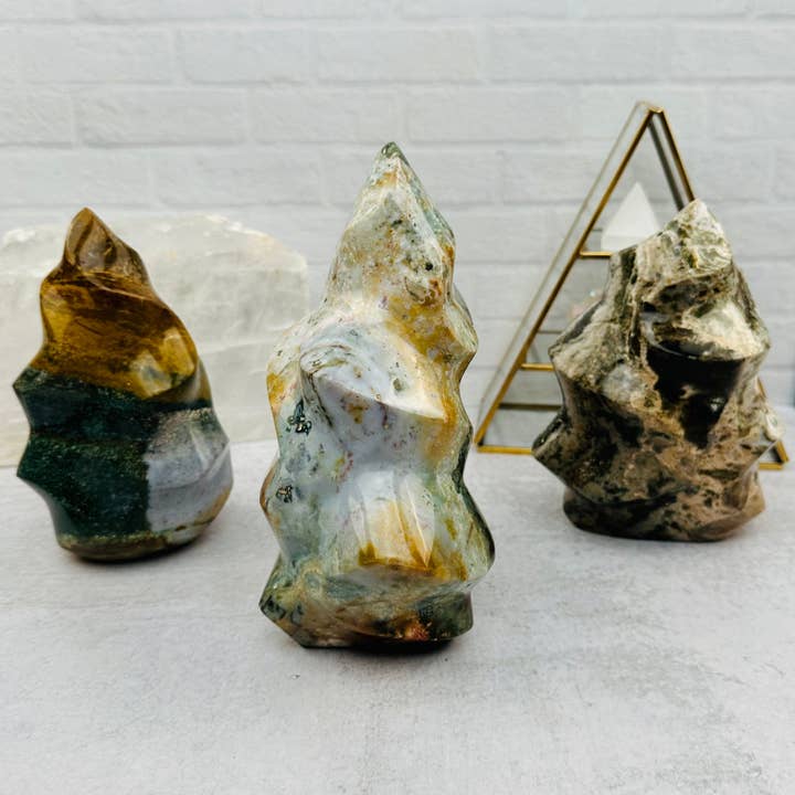 Pointe de flamme en cristal Ocean Jasper, au poids pour la vente par Rock Paradise