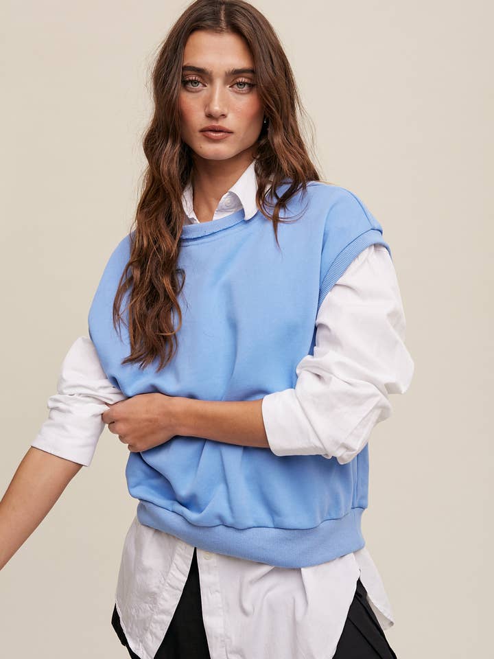 Top smanicato con girocollo squadrato. per la vendita all'ingrosso da parte di Listicle