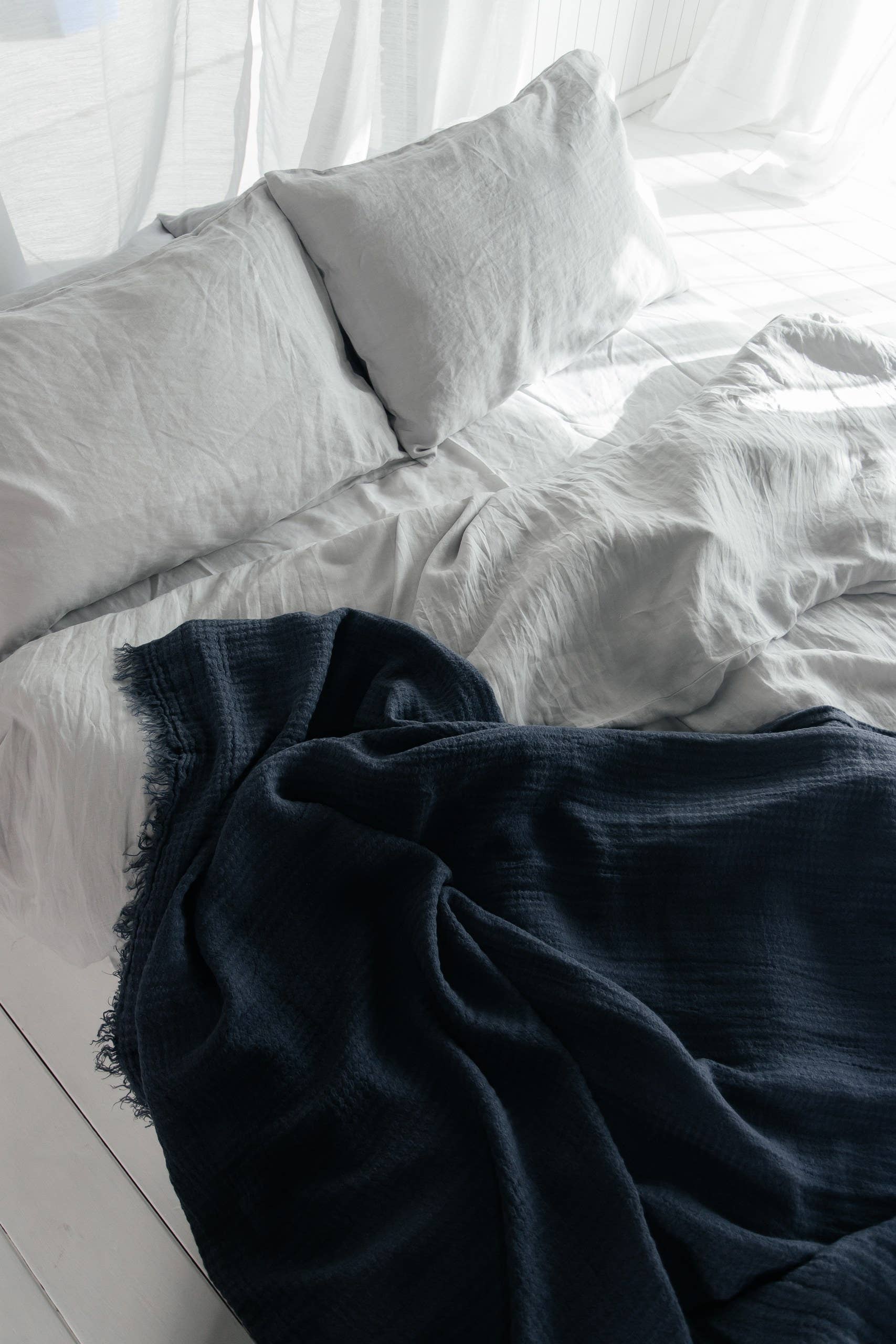 Linen Way Inc. - Wholesale Bedding Set - Trieste Duvet Cover Set - 4 Colors4