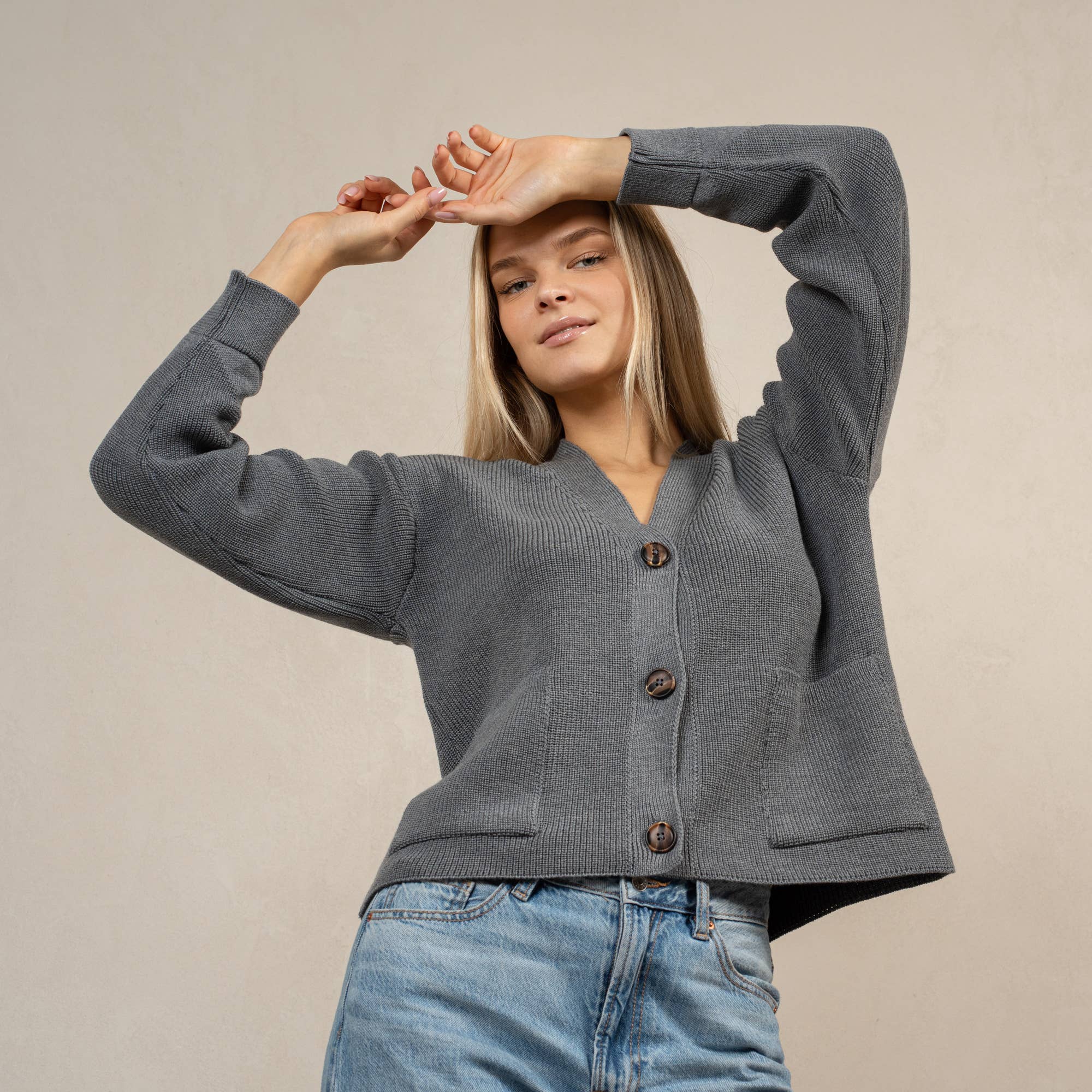 menique - Wholesale Cardigan - Women's - Women's Merino Wool Cardigan Hazel6