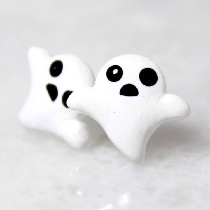 Orecchini a perno fantasma per la vendita all'ingrosso da parte di Mariposa Miniatures