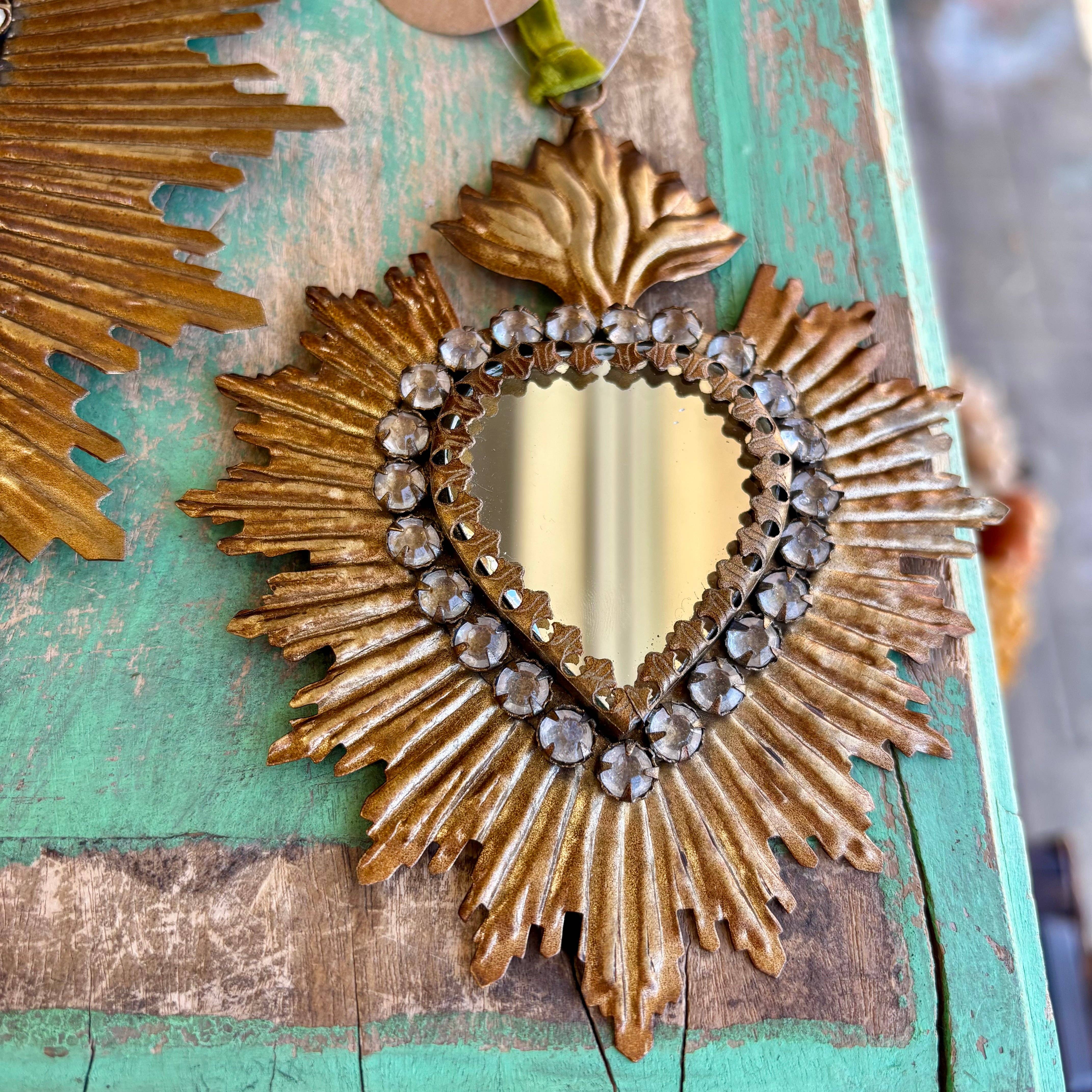 Love and Honor Jesus LLC - Wholesale Wall Mirror - Jeweled Rays Gold Sacred Heart Mirror7