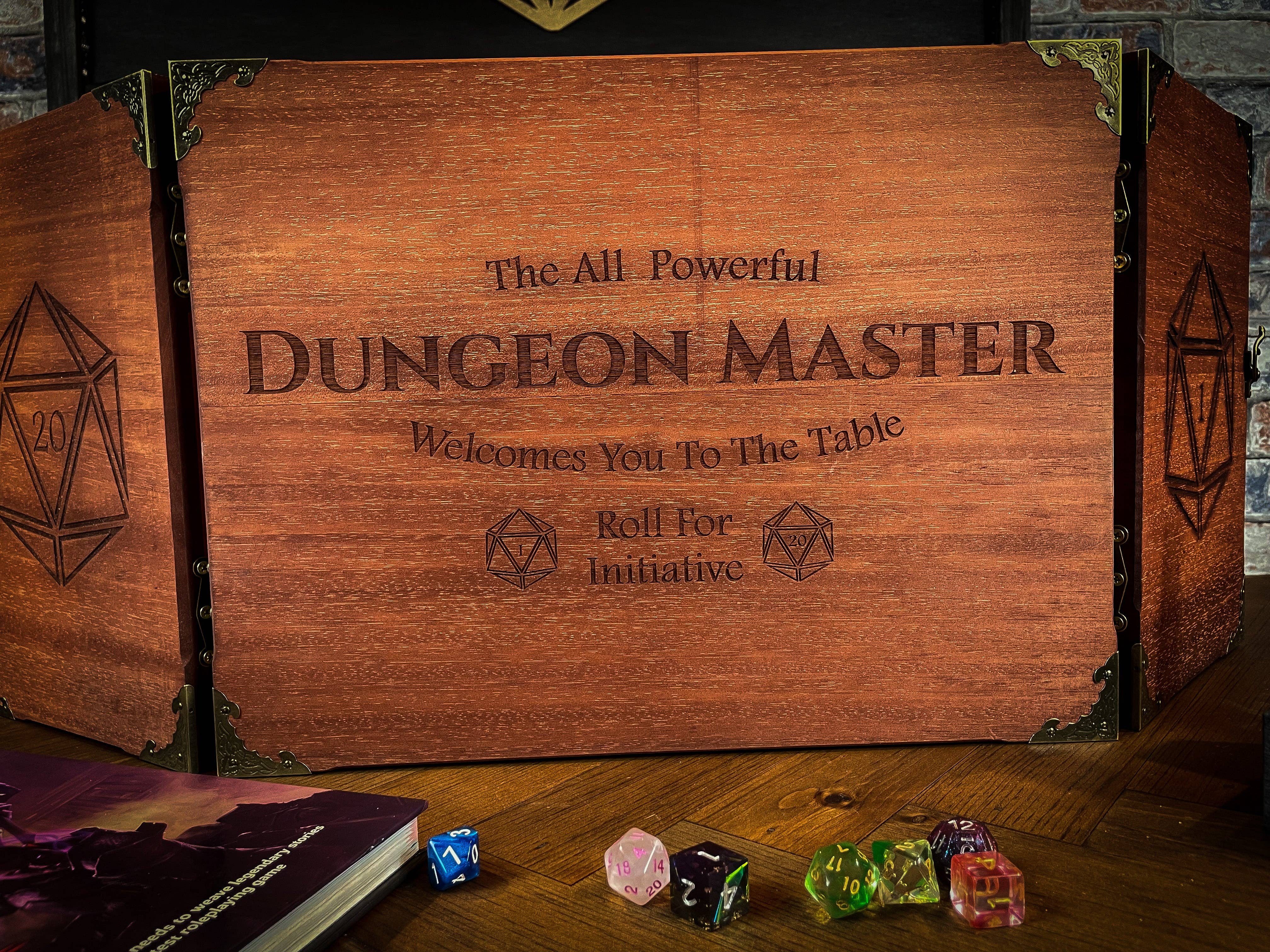 Fandomonium - Wholesale Bordspel - Houten „" All Powerful Dungeon Master "” -scherm”13