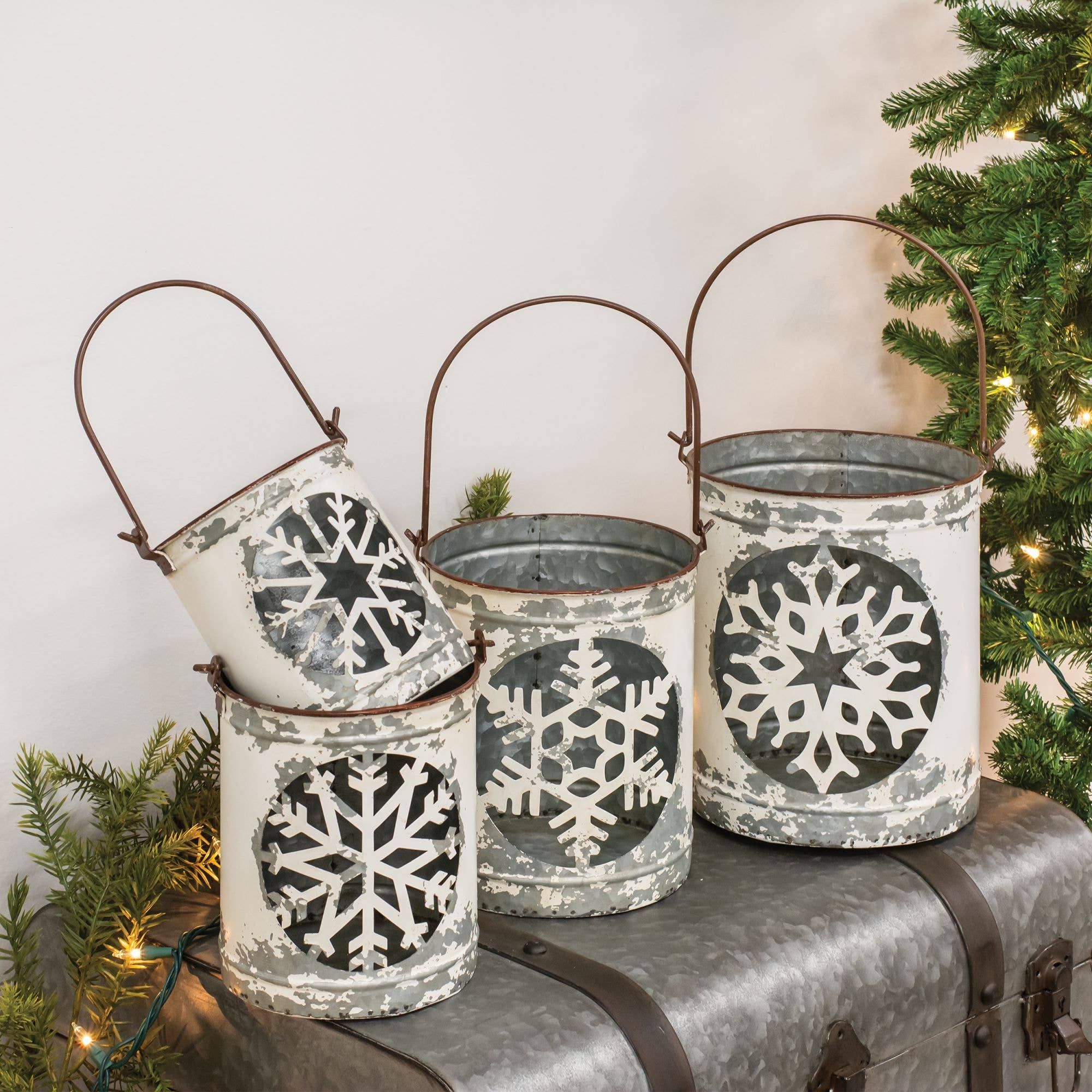 Col House Designs - Wholesale Bucket/Pail - White Vintage Snowflake Buckets1