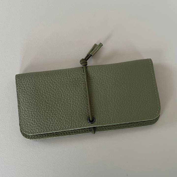 Cartera KNOT ancha - cuero - oliva para venta al por mayor de Marieke Jacobs