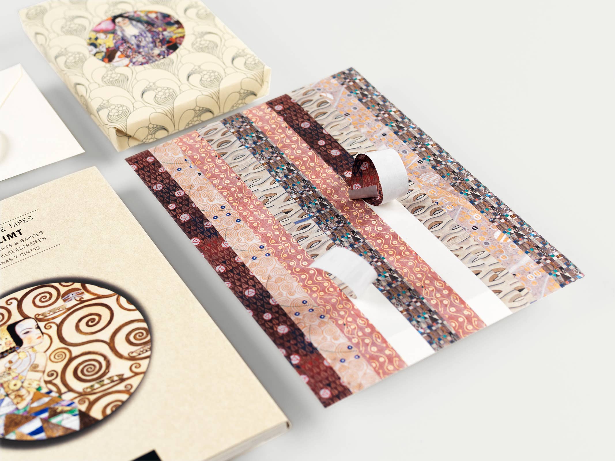Pepin Press - Wholesale Sticker - Gustav Klimt Label Sticker & Tape Book2
