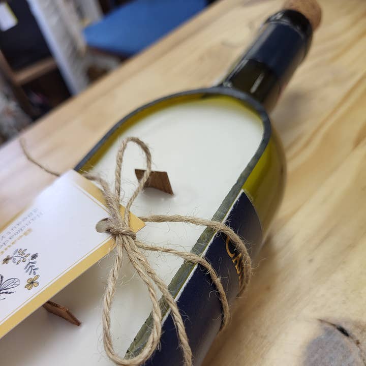 Beauty Bee Soaps - Wholesale Jar/Filled Candle - Cut Wine Bottle Candle1