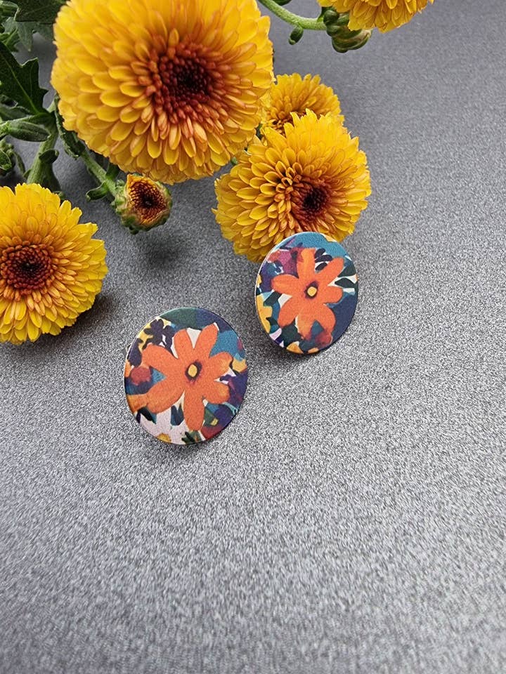FLORETTE - Orange 16mm disc studs for wholesale by erin.k creative studio