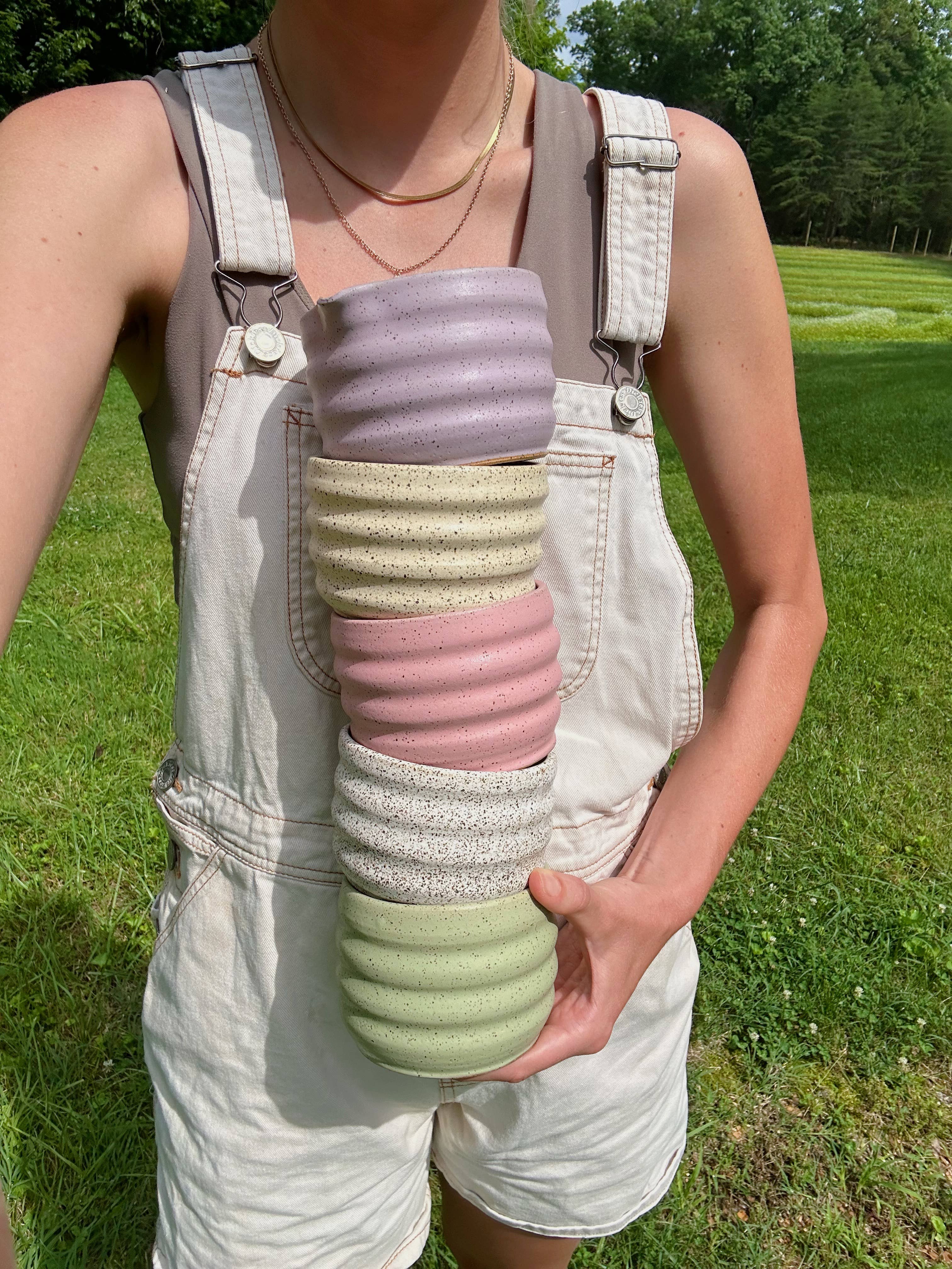 Pepper Stone Ceramics – Engroshandel Skål – Matcha skål i hånddrejet stentøj med tud14