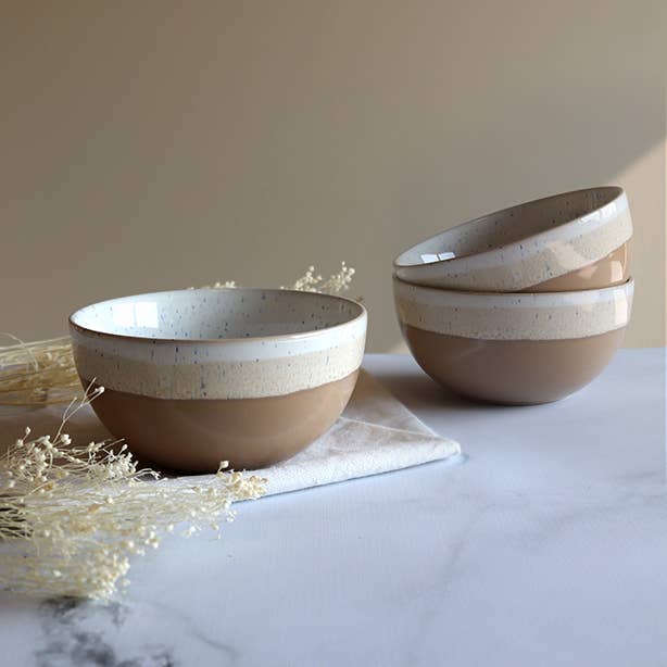 Novastyl - Wholesale Bowl - Beige striped bowl
57cl in stoneware1