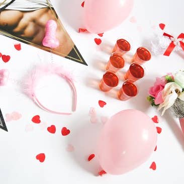 Kinky Pleasure - Wholesale Party Sign/Banner - Kinky Pleasure - FT013 - Cheeky Party Banners - Man & Woman - 1 Piece