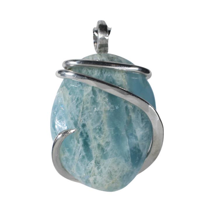 Akvamarin handgjord kristallhänge lindat i silver för wholesale av by Isabella Roth