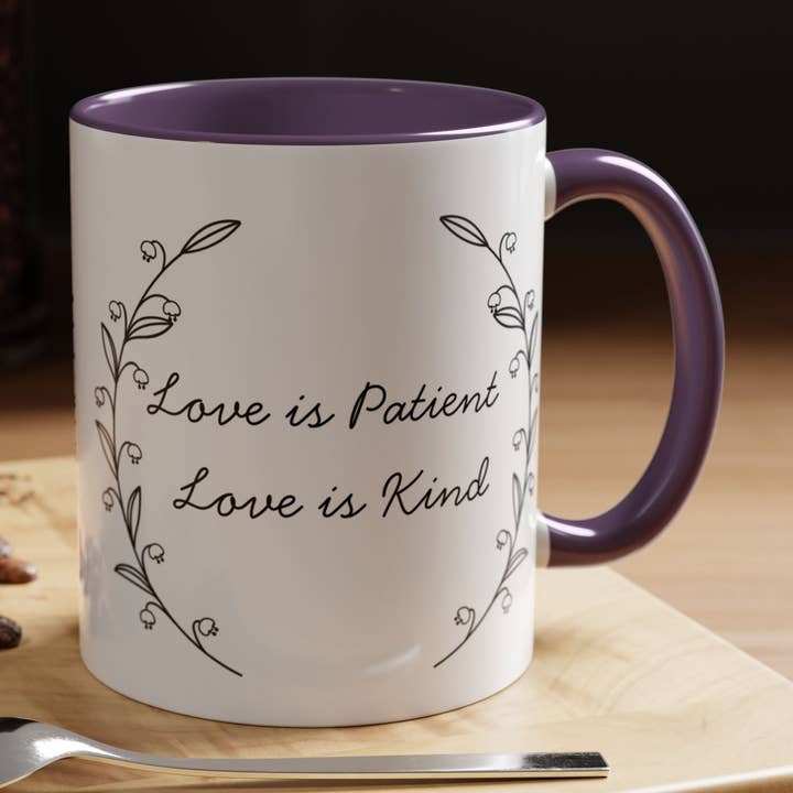 Kærlighed er Tålmodig Accent Kaffekrus - Inspirerende Drikkegrej, Gave til Kaffelskere, Motiverende Krus til Hjem & Kontor for engroshandel hos Happythings76