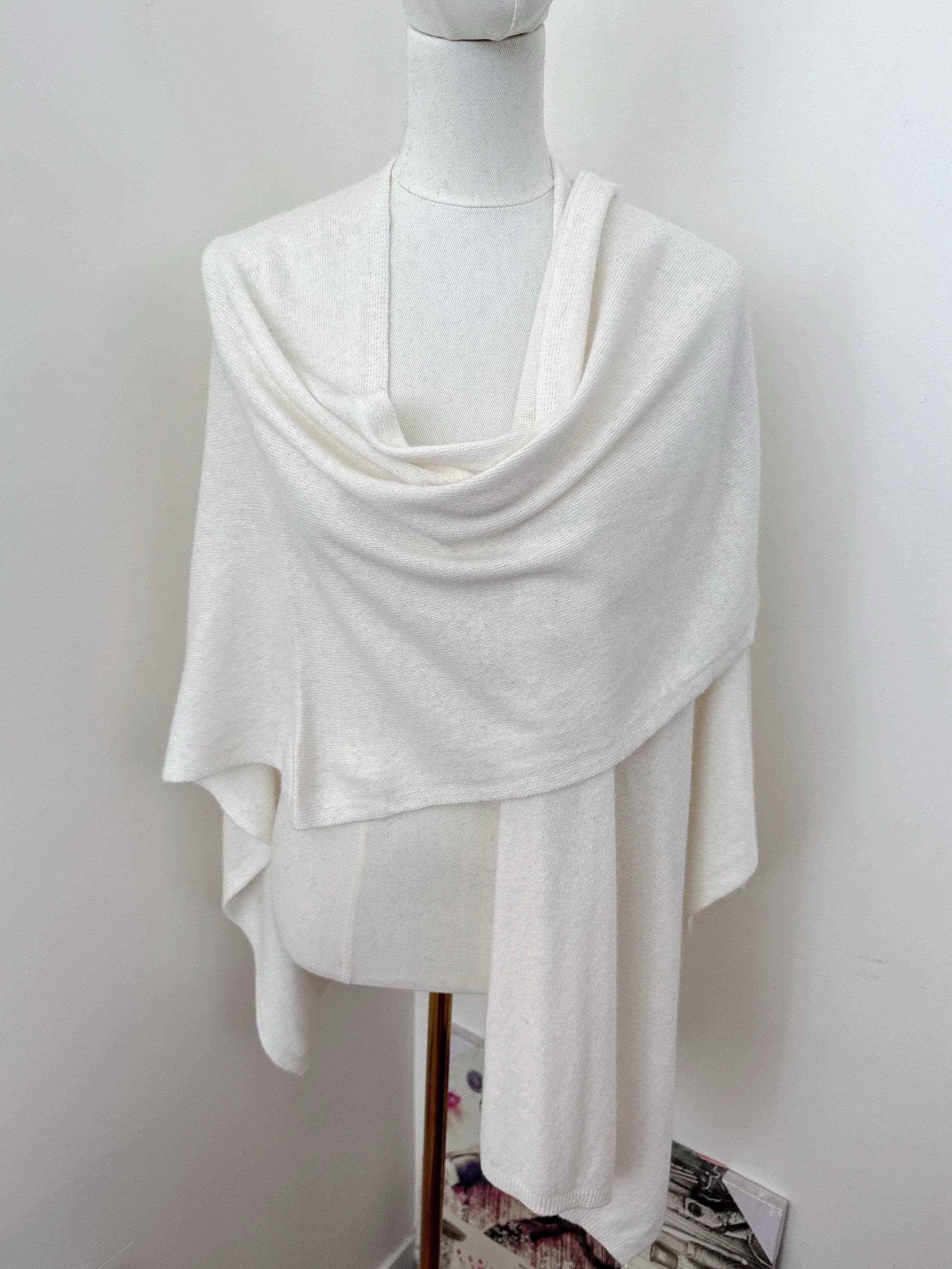 Orice - Wholesale Poncho - Women's - Knit poncho cape O/S fall/christmas - Orice19