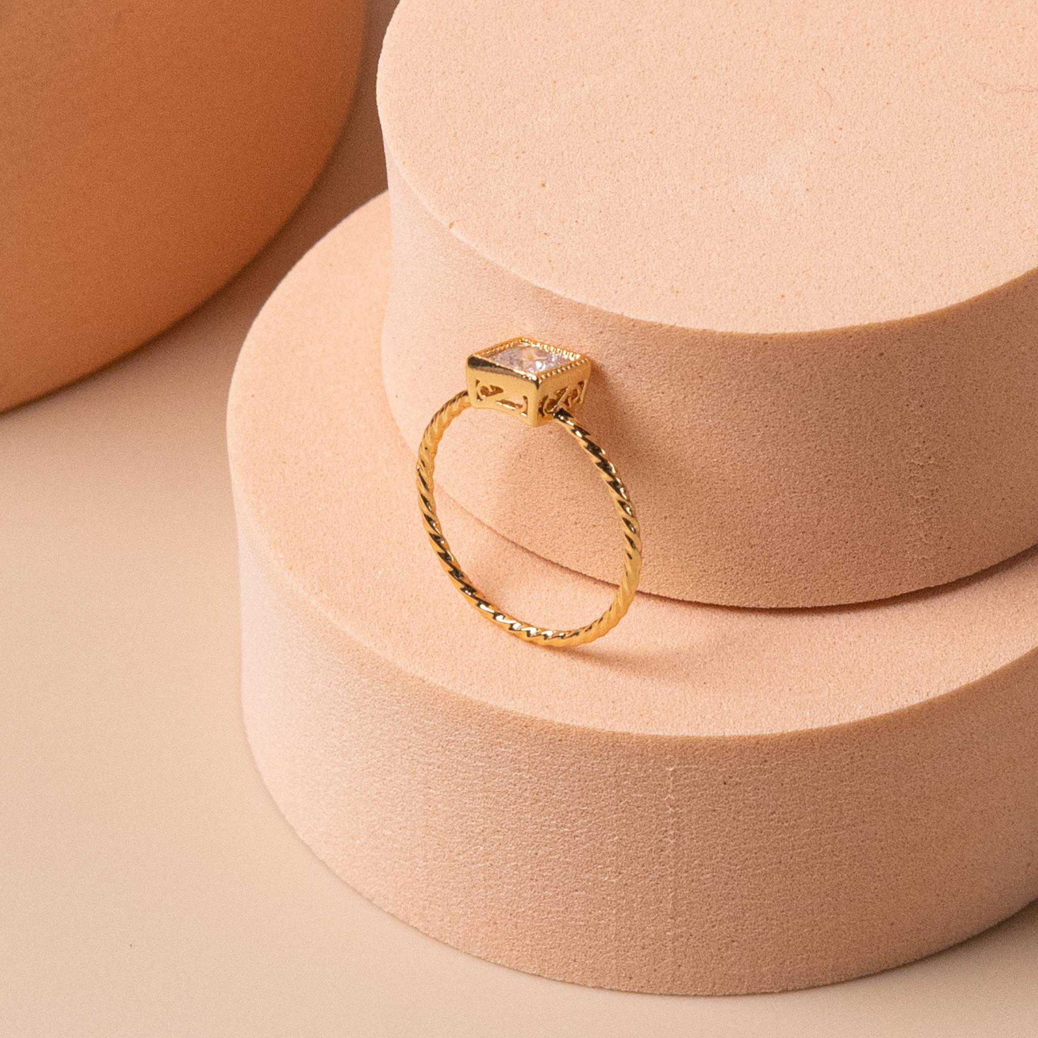 Factor Stories - Wholesale Single Stone/Solitaire Ring - Gold Square Ring5